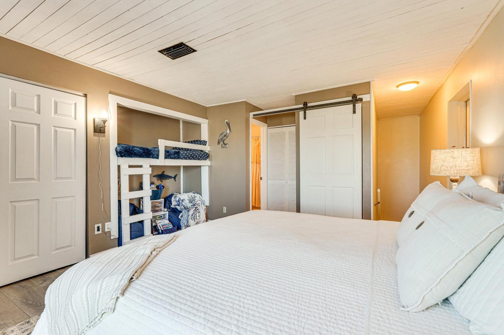 Apartment Coastal Pcb - Walk To The Ocean! Panama City Beach